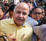 Sisodia launches crowd funding platform seeks financial support to contest Delhi polls