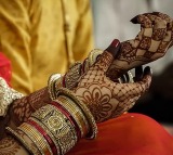 UP Bride Takes Bathroom Break Mid Wedding Runs Away With Jewellery