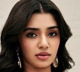 Krithi Shetty Special