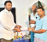 pawan kalyan announces financial aid to deceased fans