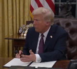 Trump signs record number of key orders after swearing-in as US Prez