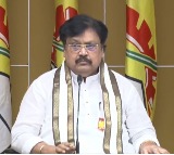 Varla Ramaiah hails Chandrababu over Davos tour