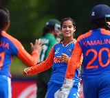 U19 WC: Vaishnavi & Trisha help India seal semi-finals spot with commanding win over Bangladesh