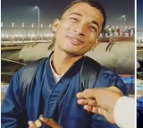 Man Earns Rs 40000 By Selling Datun At Maha Kumbh Mela Credits Girlfriend