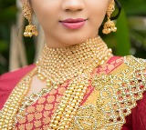 Gold rates crossed Rs 85 thousand mark