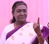 President Droupadi Murmu Cast Her Vote In Rashtrapati Bhavan Poling booth