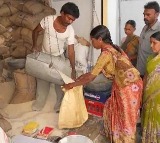Union govt ready to cut free ration who are paying IT