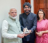 Nagarjuna Meets PM Modi, Presents Memento on Behalf of Akkineni Family