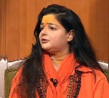 Mamta Kulkarni resigns for Maha Mandaleswar