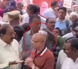 Man Hired Exclusively to Wipe Head!: Lalithaa Jewellers Owner’s Video Goes Viral