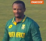South Africa Fielding Coach Surprises Everyone Taking Field Substitute