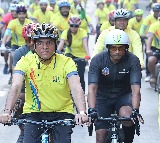 Sports Min leads Fit India Sundays on Cycle in Mumbai, propagates PM's message to fight obesity