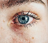 warning signs of heart attack that appear in your eyes before a month