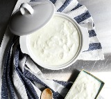 health benefits of having curd daily