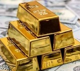 Gold rate touches near Rs 90000 in India