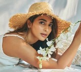 Pooja Hegde dubs in her own voice for Suriya-starrer ‘Retro’