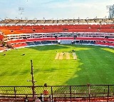 IPL Match at Uppal Tomorrow: Prohibited Items List Announced by Police