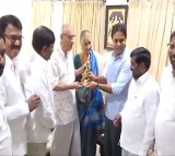 KTR met former governor ESL Narasimhan in Chennai