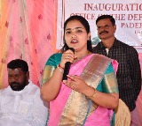 YCP MP Thanuja Rani Accuses Protocol Violation at Araku Coffee Stall Launch