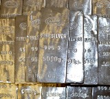 Is Investing in Silver More Profitable Than Gold? Experts Weigh In