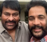 Chiranjeevi Showers Praise on Shivaji