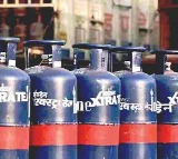 Commercial Gas Cylinder Price Slash by Rs41