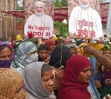 Bhopal’s Muslims burst firecrackers in support of Waqf (Amendment) Bill