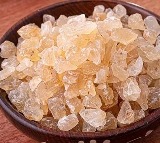 Beat the Summer Heat: Why Gond Katira is the Ultimate Cooling Superfood