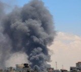 Hamas rockets injure three in Israel; Israeli forces strike central Gaza