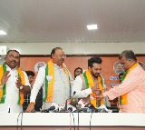 Former Cricketer Kedar Jadhav Joins BJP