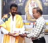 Mohan Babu Offers Special Prayers at Shirdi Sai Temple