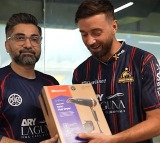 PSL Memes Flood In After Karachi Kings' Unusual Gift to James Vince