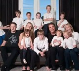 Elon Musk Has 14 Children with 4 Women, Wall Street Journal Report Reveals