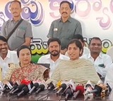 Yashaswini Reddys Anger Erupts Against Errabelli Dayakar Rao