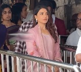 Samantha Visits Lord Venkateswara Temple in Tirumala