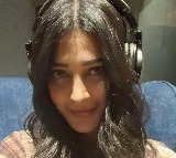 Shruti Haasan commences dubbing for Rajinikanth's 'Coolie'