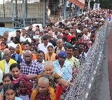 Tirumala Temple Witnessing Huge Rush 26 Compartments of Waiting Pilgrims