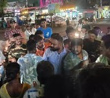 Couple Catches Chain Snatcher in Kesara