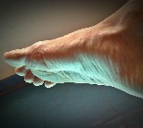 Burning Sensation in Your Feet? Experts Reveal All