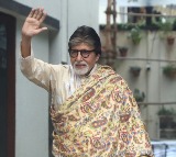 Big B dedicates poem by father Harivansh Rai Bachchan to Indian jawans