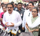 Minister Nadeendla Participates in Tenalis Swarnandra Swachhanda Program