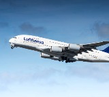 Pilot locked out as Lufthansa co-pilot collapses mid-flight