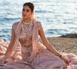 Indian Beauty Relishing Pancakes at Cannes!