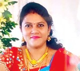 Swetha Dies in Train Accident at Cherlapally Station