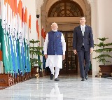 PM Modi, Paraguayan Prez Pena discuss strengthening diplomatic relations