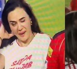 Preity Zinta Winks At Punjab Kings Star Celebrates With Shreyas Iyer After Win Over Mumbai Indians