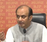 BJP presents 'surrender' list of ex-Cong govts, says Rahul Gandhi's remarks hurt India's self-respect