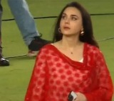 Preity Zinta in tears after Punjab Kings loses IPL 2025 final