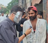 Akshay Kumar turns reporter in a ‘killer mask’ to experience ‘Housefull 5’ audience reactions firsthand