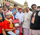 'Don't know who invited Governor to RCB players' felicitation event at Vidhana Soudha': K'taka Dy CM